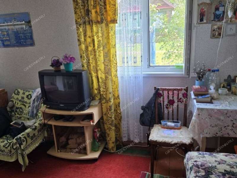 дом на улице Победы село Валки