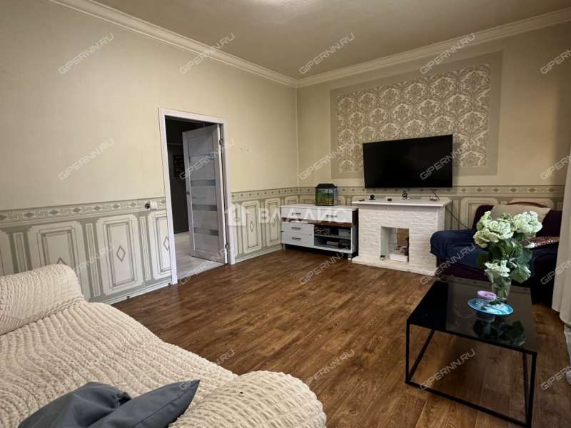 трёхкомнатная квартира на улице Буревестника дом 14