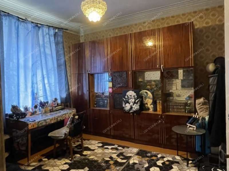 двухкомнатная квартира на улице Ладыжникова дом 3