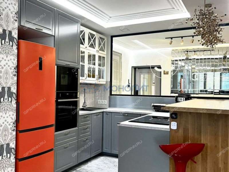 трёхкомнатная квартира на улице Нестерова дом 22