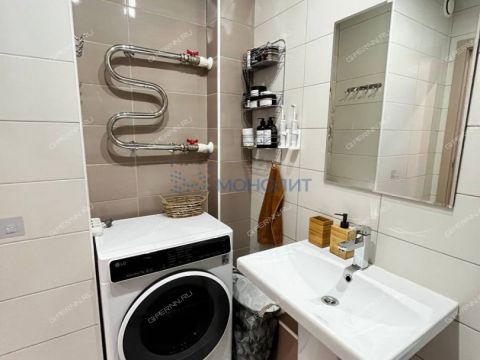 3-komnatnaya-ul-cvetochnaya-d-13-k1 фото