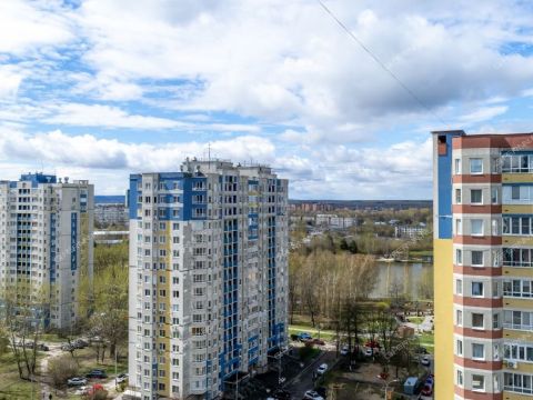 3-komnatnaya-prosp-molodezhnyy-d-31 фото