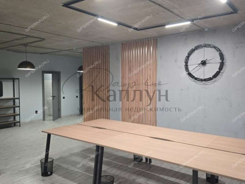 помещение под офис на площади Минина и Пожарского