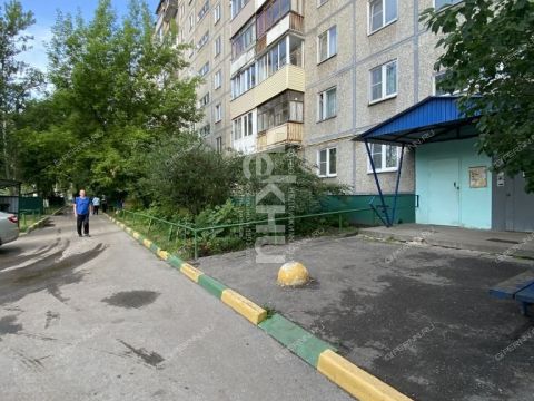 3-komnatnaya-ul-geroya-shnitnikova-d-8 фото