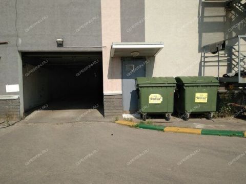 parkovochnoe-mesto-ul-rodionova-d-165a фото