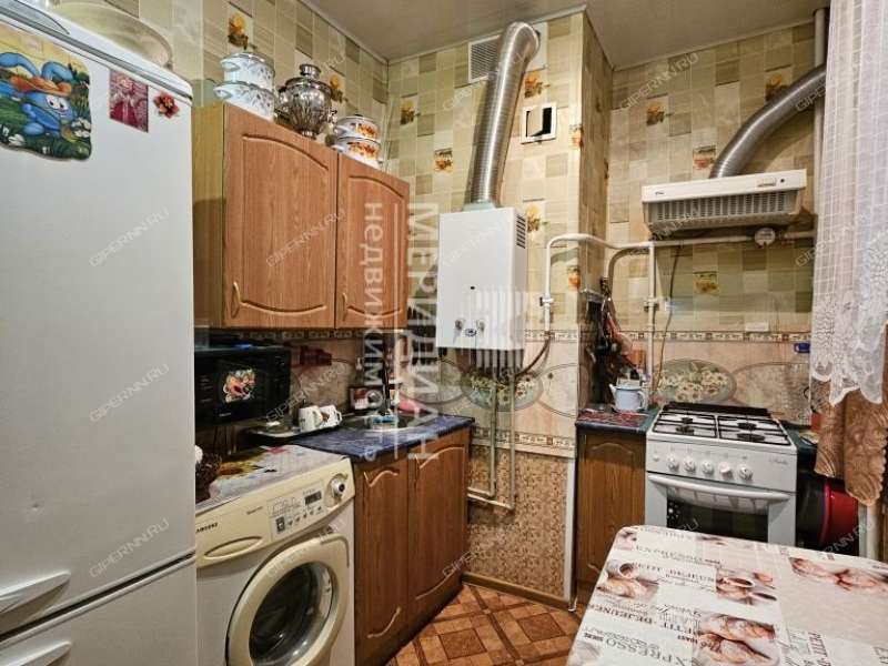 трёхкомнатная квартира на Октябрьская дом 11 посёлок Октябрьский