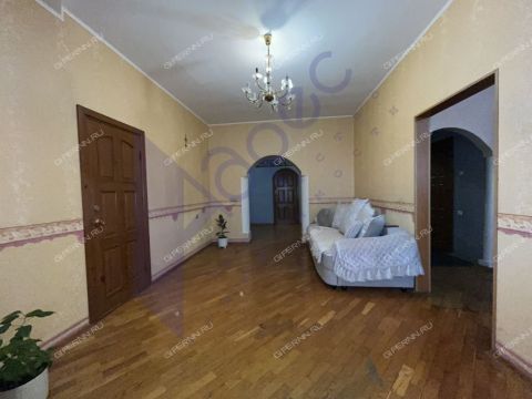 4-komnatnaya-ul-imeni-generala-ivlieva-d-30-k1 фото