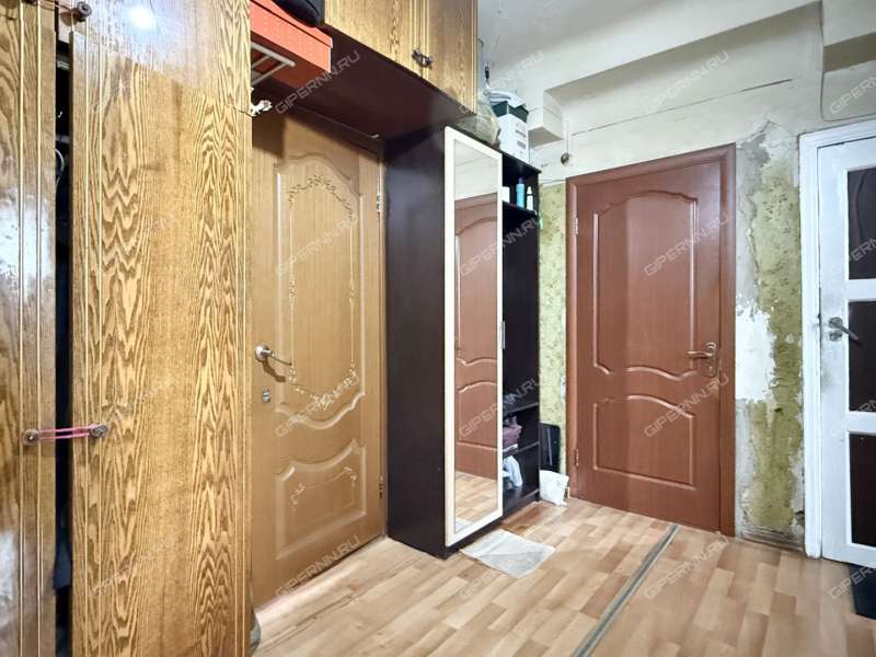 комната в доме 25 на проспекте Кирова