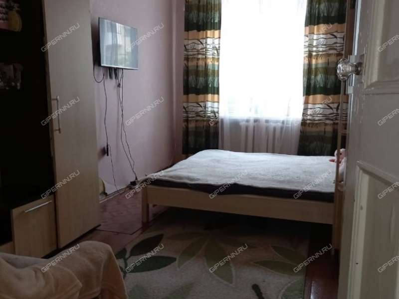 трёхкомнатная квартира на Должанской улице дом 33/11