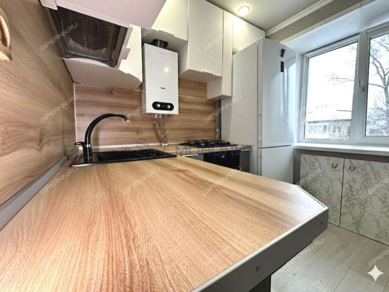 однокомнатная квартира на Завкомовской улице дом 6 к1