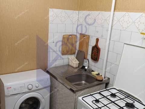 2-komnatnaya-b-r-60-letiya-oktyabrya-d-13 фото