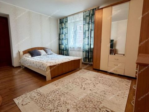 4-komnatnaya-ul-kerchenskaya-d-14a фото