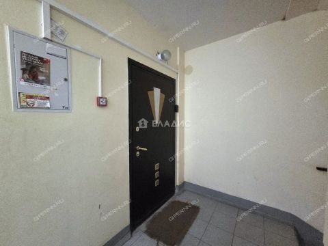 3-komnatnaya-ul-nizhne-pecherskaya-d-2 фото