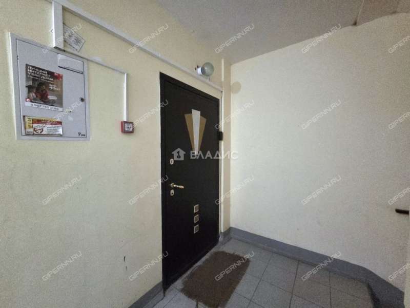 трёхкомнатная квартира на улице Нижне-Печерская дом 2