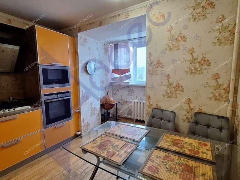 пятикомнатная квартира на Кузнечихинской улице дом 37