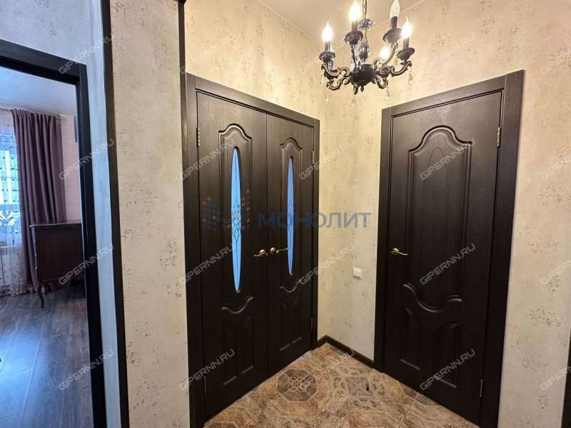 однокомнатная квартира на бульваре 60-летия Октября дом 5а