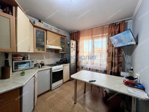 4-komnatnaya-ul-zayceva-d-13 фото