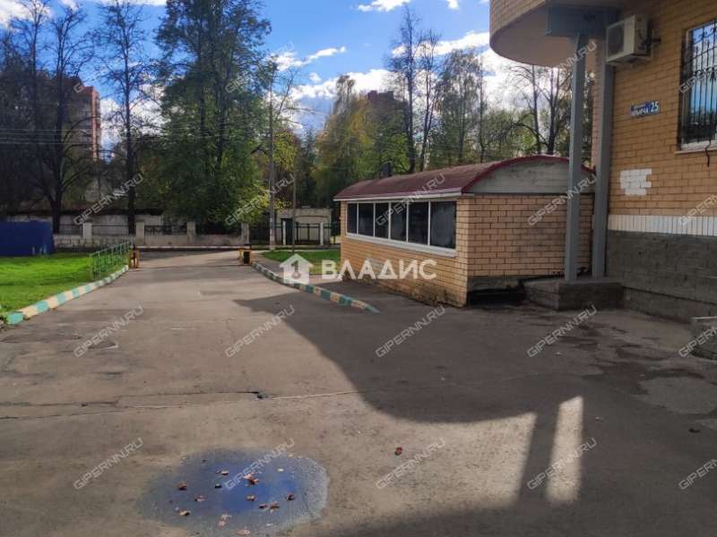 помещение под помещение свободного назначения на проспекте Ильича