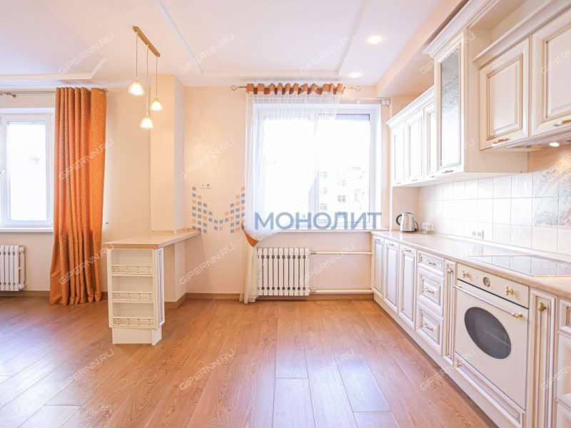 трёхкомнатная квартира на Студёной улице дом 68А