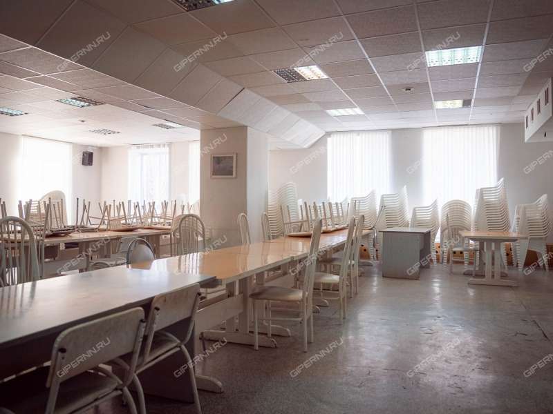 здание под недвижимость под гостиничный бизнес, недвижимость под медицинские учреждения на Кстовской улице город Кстово