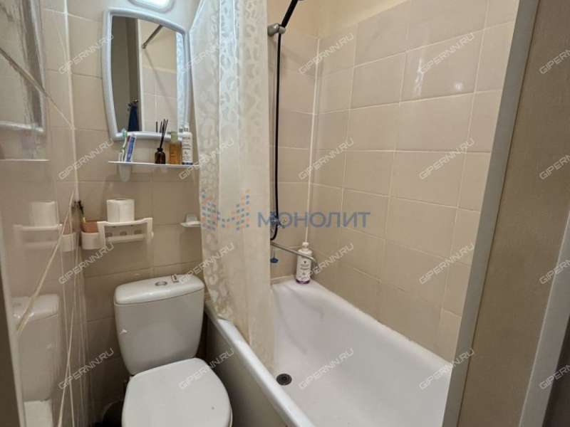 двухкомнатная квартира на улице Глазунова дом 3