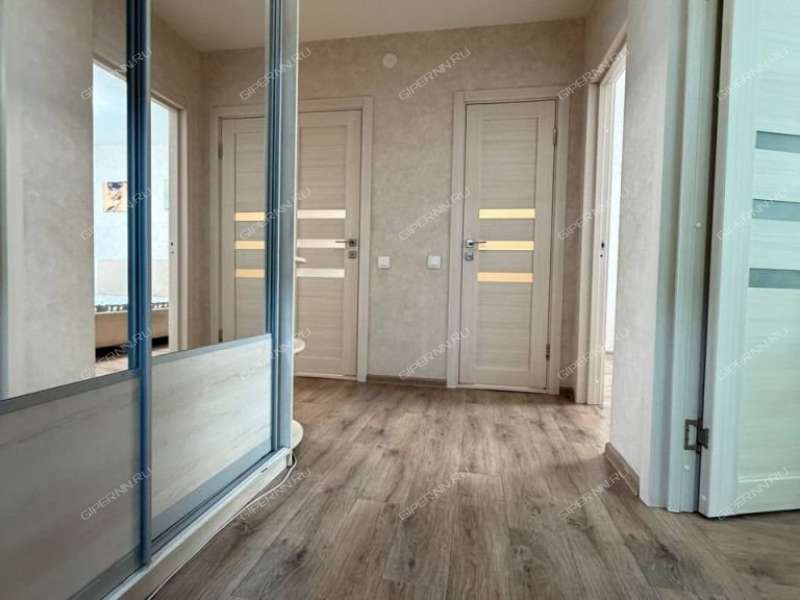 двухкомнатная квартира на улице Романтиков дом 14