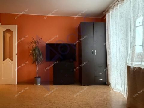 1-komnatnaya-b-r-zarechnyy-d-1 фото