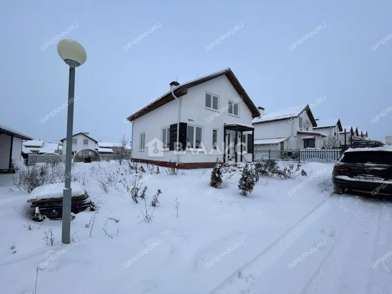 дом на улице Ясная село Каменки