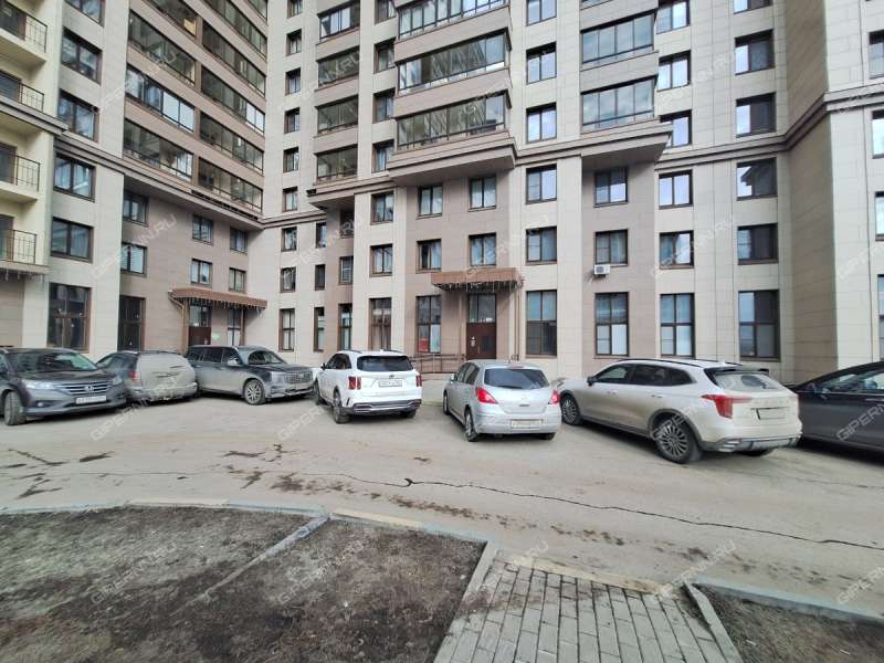 однокомнатная квартира на улице Июльских Дней дом 1 к1