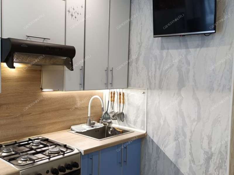 трёхкомнатная квартира на улице Маршала Жукова дом 22