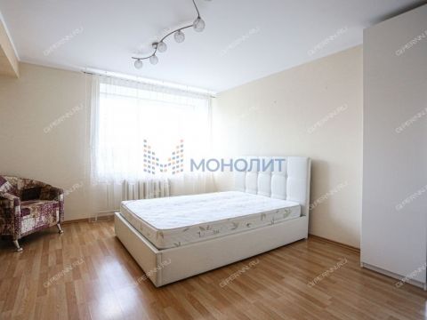 4-komnatnaya-ul-maksima-gorkogo-d-113-30 фото