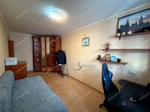 3-komnatnaya-ul-permyakova-d-4a фото