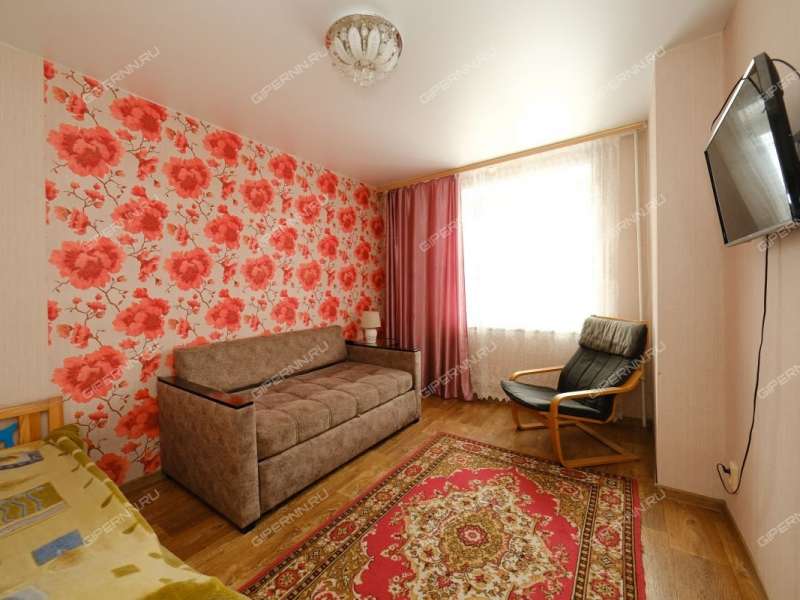 трёхкомнатная квартира на улице Адмирала Макарова дом 12