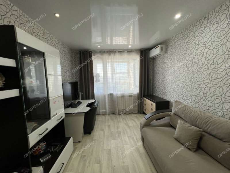 трёхкомнатная квартира на улице Сергея Акимова дом 22