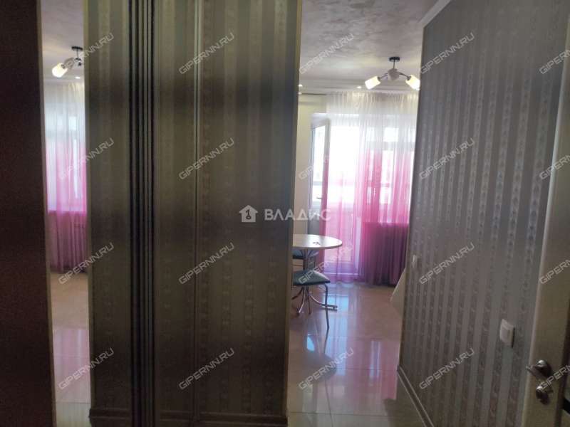 квартира-студия на Деловой улице дом 20