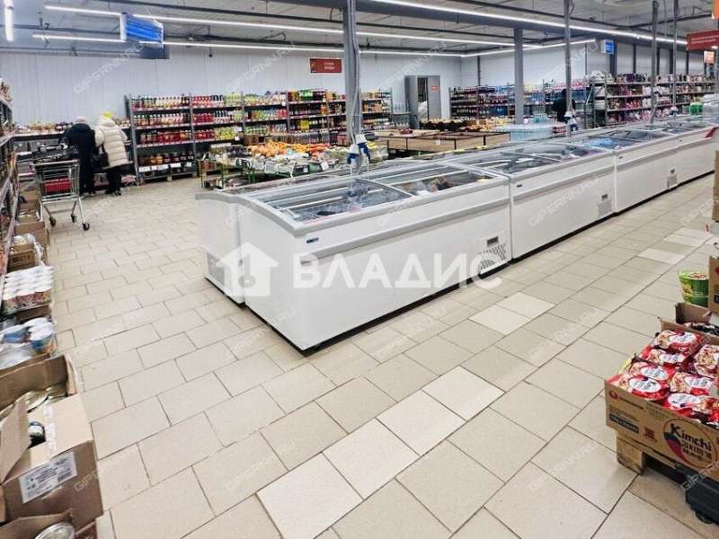 помещение под торговую площадь в Красном переулке город Лукоянов