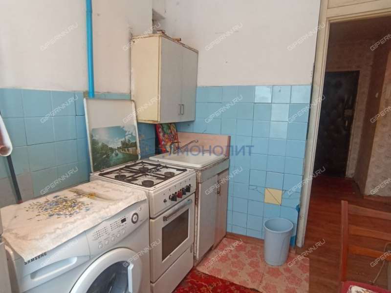 двухкомнатная квартира на проспекте Бусыгина дом 16