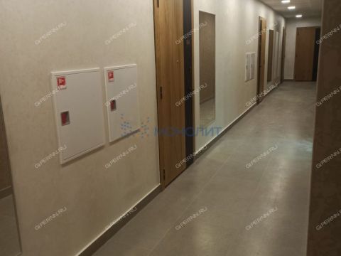 2-komnatnaya-ul-dalnyaya-d-10 фото