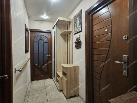 2-komnatnaya-ul-strokina-d-3a фото