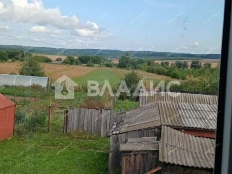 трёхкомнатная квартира на улице 40 лет Победы дом 3 село Свобода