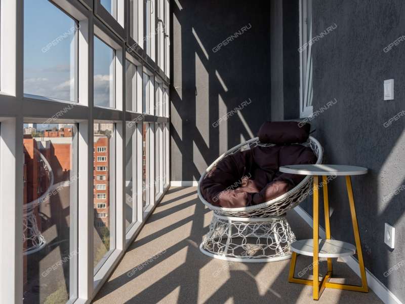 двухкомнатная квартира на улице Александра Хохлова дом 7