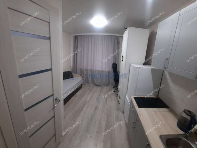 комната в доме 42 на улице Бурденко