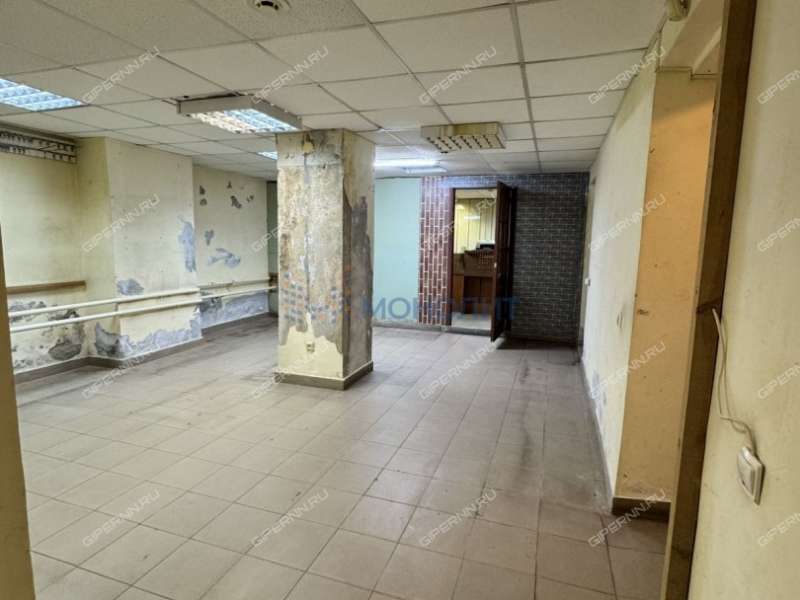 помещение под помещение свободного назначения, торговую площадь на Московском шоссе