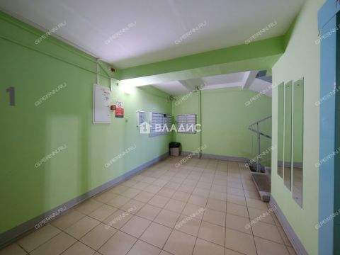 1-komnatnaya-ul-sergeya-esenina-d-41 фото