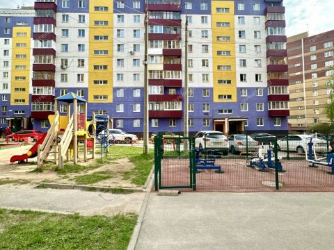 1-komnatnaya-ul-verhnepecherskaya-d-7-k2 фото