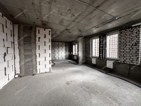 2-komnatnaya-ul-dalnyaya-d-10 фото