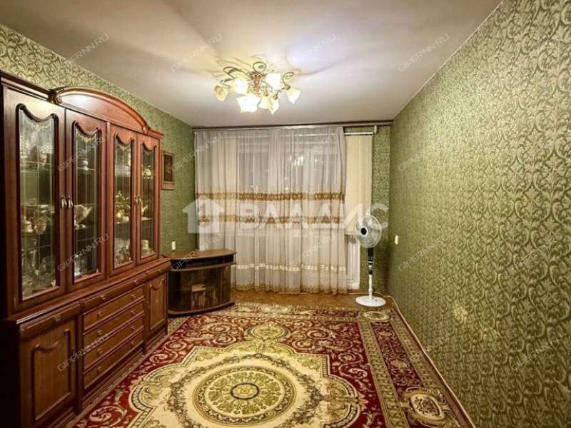 трёхкомнатная квартира на улице Культуры дом 8