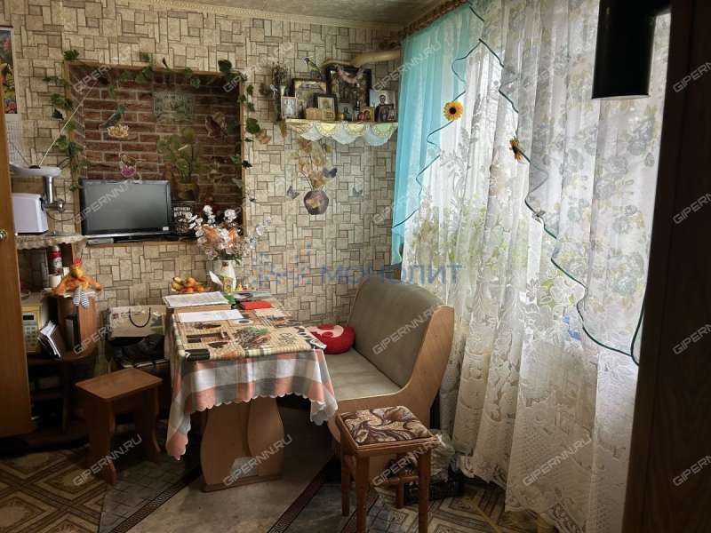 дом на улице Серова рабочий посёлок Горбатовка