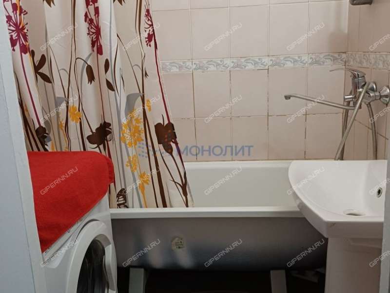 двухкомнатная квартира на улице Верхнепечёрская дом 1 к1