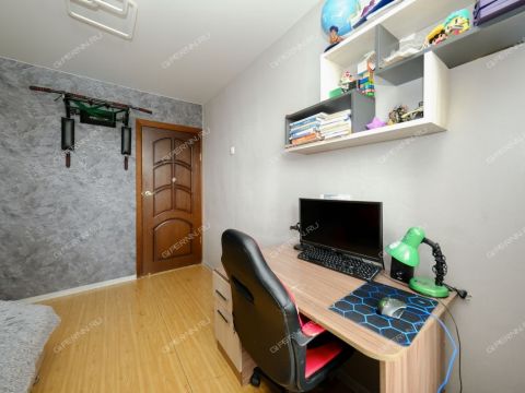 3-komnatnaya-ul-admirala-makarova-d-12 фото